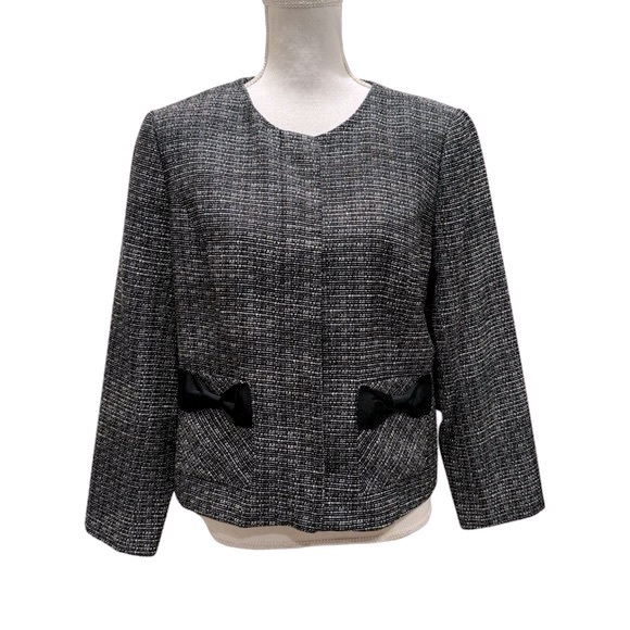 NWT CeCe Black/White Tweed Look Trendy Short Blazer With Pockets and Bow Details - Picture 3 of 11